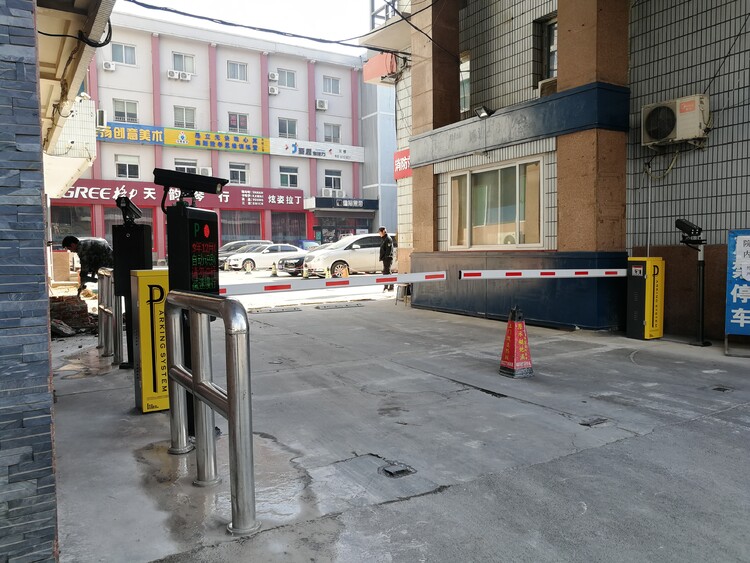 科技赋能，诸城市车牌识别系统助力智慧城市建设